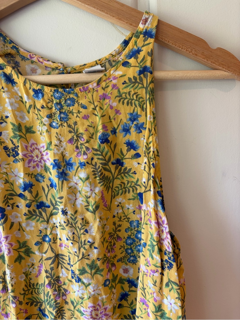 Floral Sleeveless Tank Top